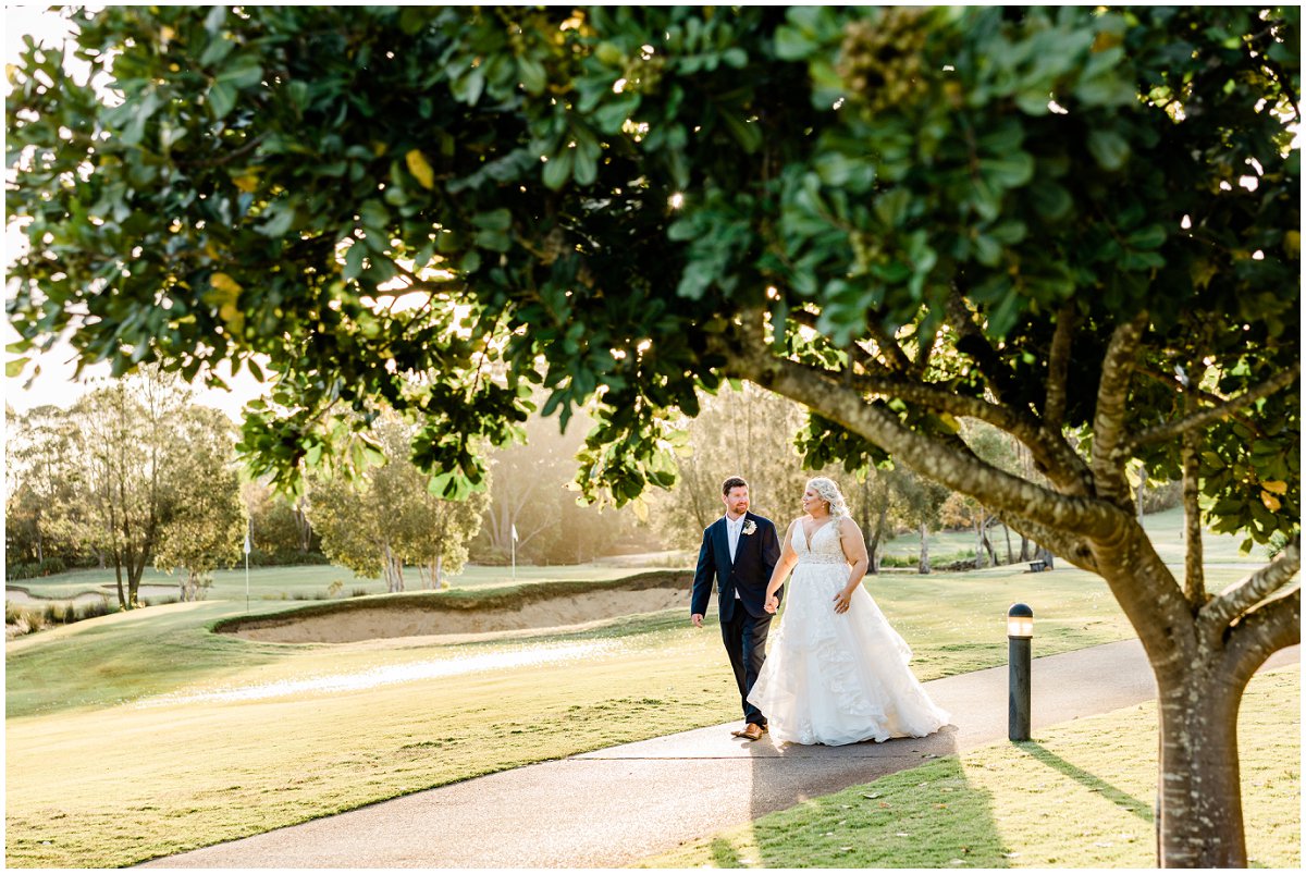 kooindah waters wedding